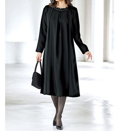 BELLUNA（ベルーナ）の「静電気防止！洗えるゆったりフォーマルワンピース（ブラックフォーマル（喪服・礼服））」