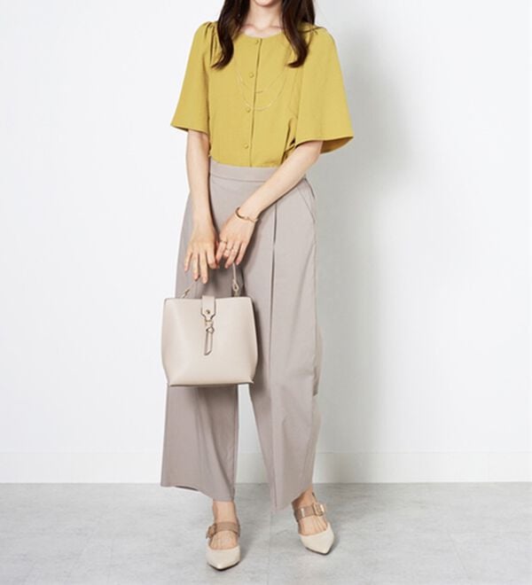 BELLUNA（ベルーナ）の「お手入れ楽々！ビンテージ素材ブラウス（ブラウス）」｜詳細画像