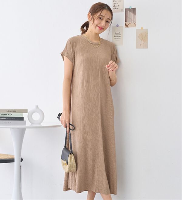 alotta（アロッタ）の「【４つの機能付】ひんやり楽ちん快適！フレアーワンピース（カットソーワンピース）」｜詳細画像