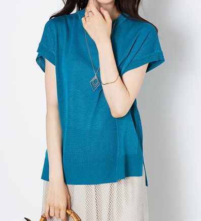 BELLUNA（ベルーナ）の「フラッシュヤーン素材サマーニット（ニット・セーター）」