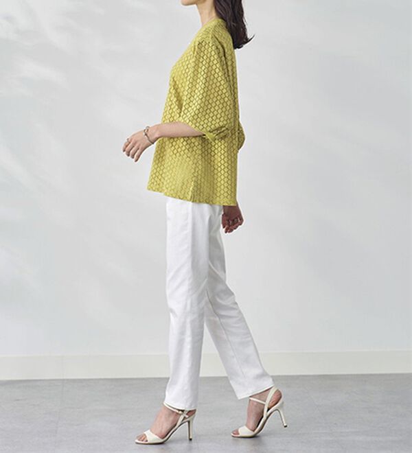 BELLUNA（ベルーナ）の「ストレッチレース使い美人顔プルオーバー（カットソー）」｜詳細画像