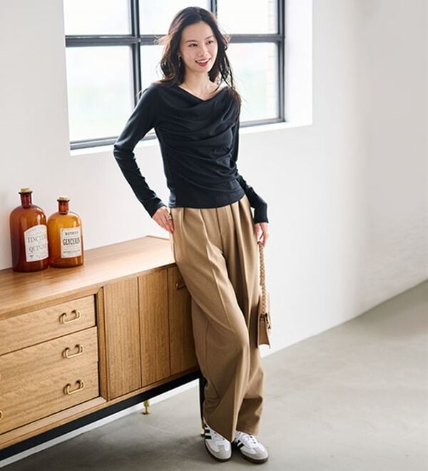 RANAN（ラナン）の「【春色追加】上品ドレープリブロングＴシャツ（カットソー）」｜詳細画像