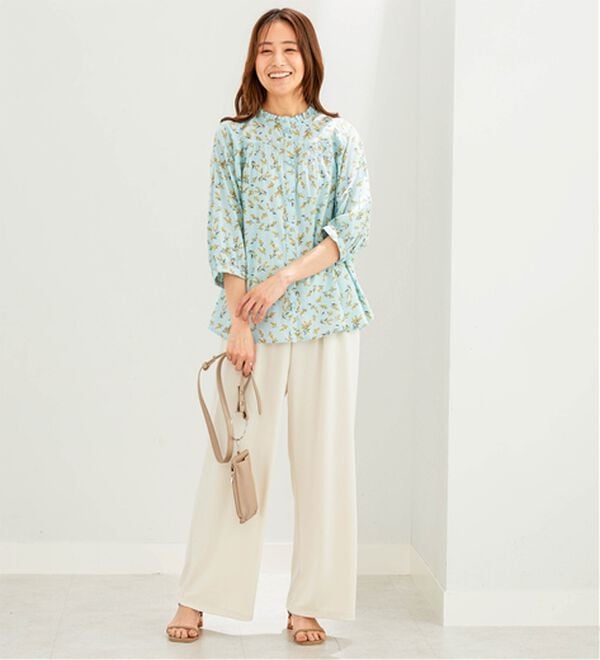 BELLUNA（ベルーナ）の「＜ＩＮＤＩＡ＞胸元シャーリングブラウス（ブラウス）」｜詳細画像