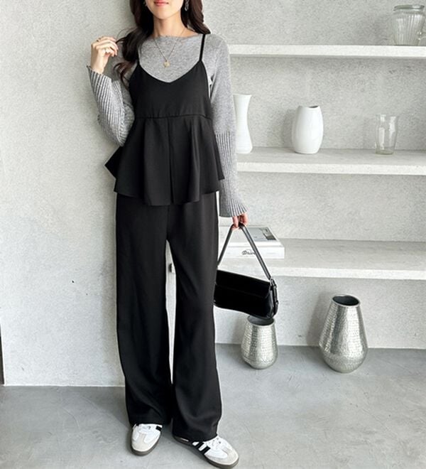 GeeRA（ジーラ）の「セットアップ風プリーツビスチェキャミサロペ（オールインワン）」｜詳細画像