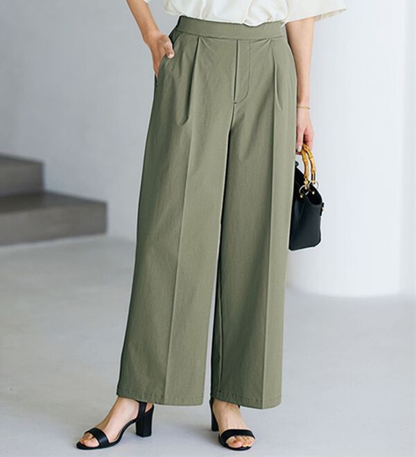 BELLUNA（ベルーナ）の「夏のお出かけに安心！はっ水＆ウォッシャブルパンツ（ワイドパンツ・ガウチョ）」｜ライトカーキ