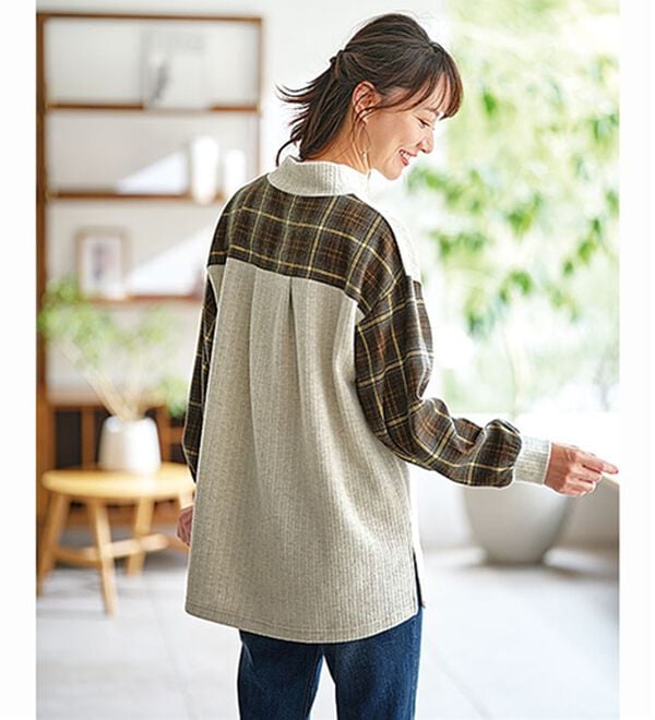 BELLUNA（ベルーナ）の「袖チェック切替デザインプルオーバー（カットソー）」｜詳細画像
