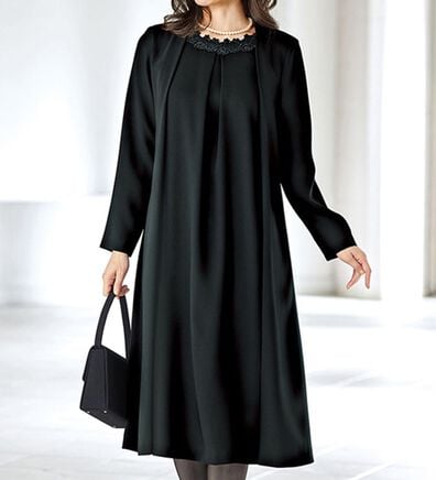 BELLUNA（ベルーナ）の「静電気防止！洗えるゆったりフォーマルワンピース（ブラックフォーマル（喪服・礼服））」