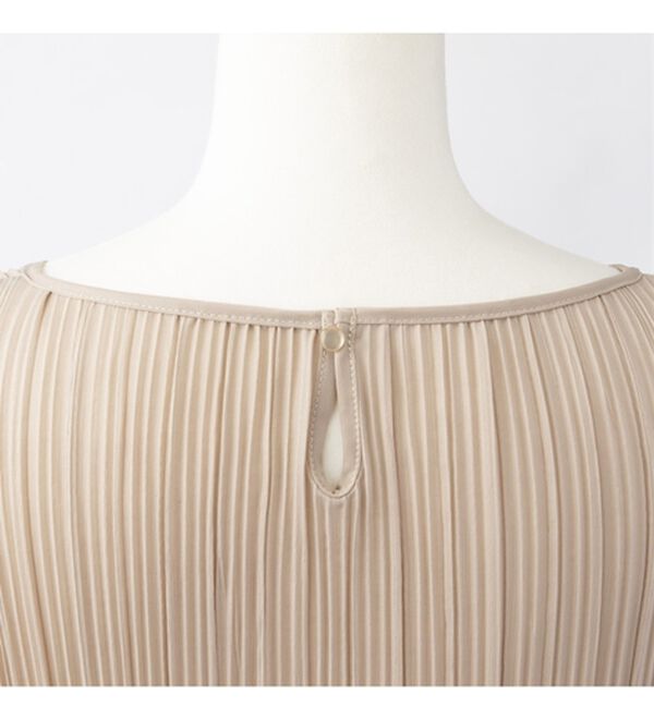 LAVIENNE（ラヴィエンヌ）の「さらっと軽いプリーツセットアップ（セットアップ）」｜詳細画像