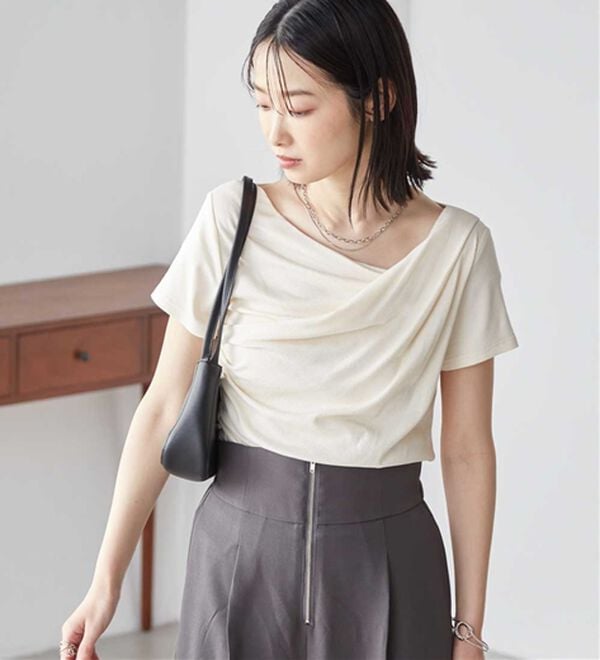 RANAN（ラナン）の「【ひんやり/UV対策】上品ドレープリブTシャツ（カットソー）」｜詳細画像