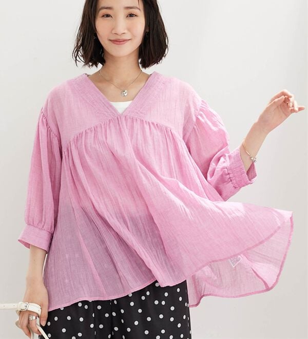 BELLUNA（ベルーナ）の「シングルガーゼ素材Vネックブラウス（ブラウス）」｜詳細画像