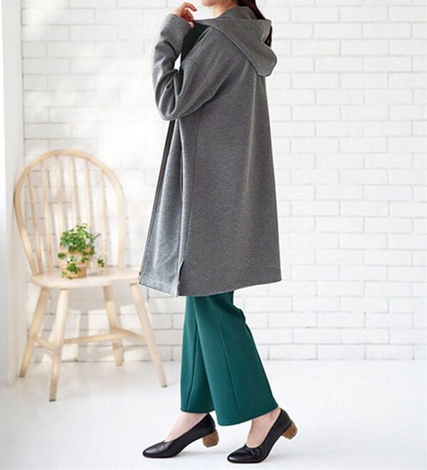 BELLUNA（ベルーナ）の「衿デザインロング丈パーカー（パーカー）」｜詳細画像