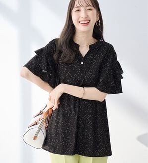 alotta（アロッタ）の「【イージーケア】フリル袖チュニックブラウス（チュニック）」｜ドット柄