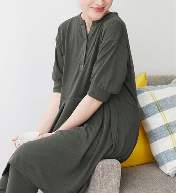 Viola e Viola（ヴィオラ エ ヴィオラ）の「やわらかパイルチュニックセットアップ（パジャマ・ルームウェア）」｜詳細画像