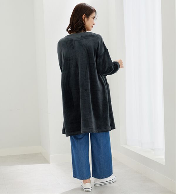 BELLUNA（ベルーナ）の「ふんわりなめらか裏ベロアカーデワンピース（その他カーディガン）」｜詳細画像