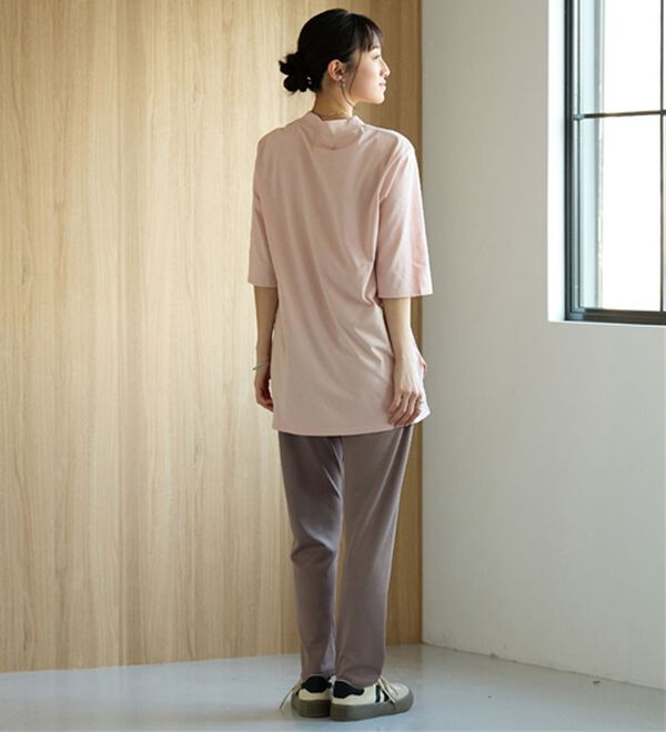 BELLUNA（ベルーナ）の「＜ＥＬＬＥ　Ａｃｔｉｖｅ＞多機能ロゴプリントチュニック（チュニック）」｜詳細画像