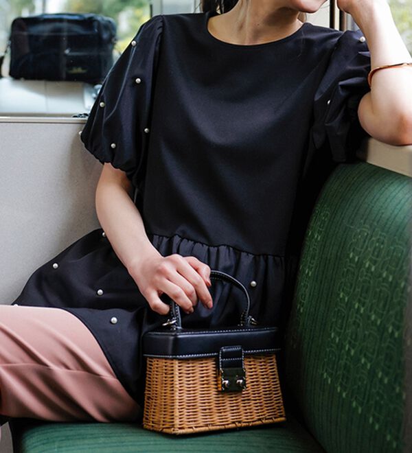 RANAN（ラナン）の「ひんやり！パール調ビーズ使いボリューム袖プルオーバー（カットソー）」｜詳細画像