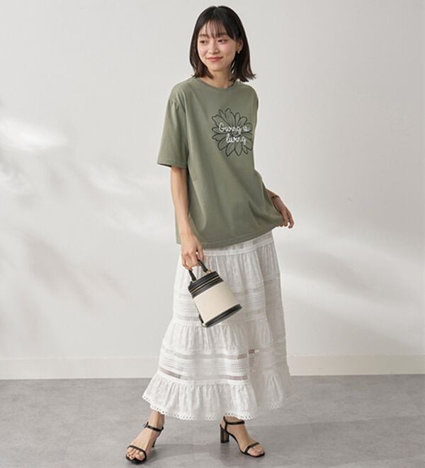 BELLUNA（ベルーナ）の「汗ジミ対策！よれない大人のプリントＴシャツ（Tシャツ）」｜詳細画像