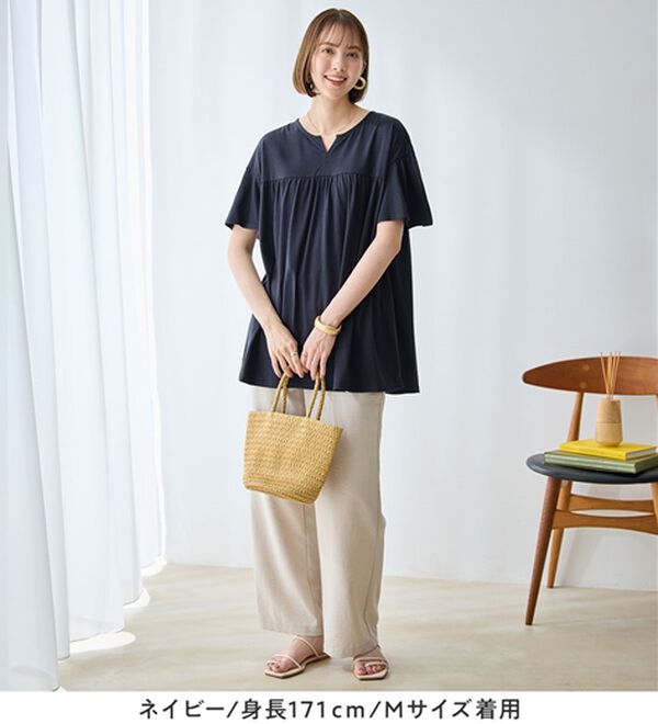 Viola e Viola（ヴィオラ エ ヴィオラ）の「軽やか綿混カットソーキーネックチュニック（チュニック）」｜詳細画像