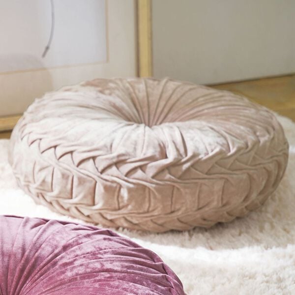 「かわいい花型ボリュームクッション（クッション・クッションカバー）」｜ベージュ