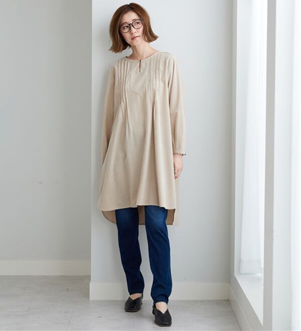 BELLUNA（ベルーナ）の「コーデュロイ素材ピンタック使いワンピース（その他ワンピース）」｜詳細画像