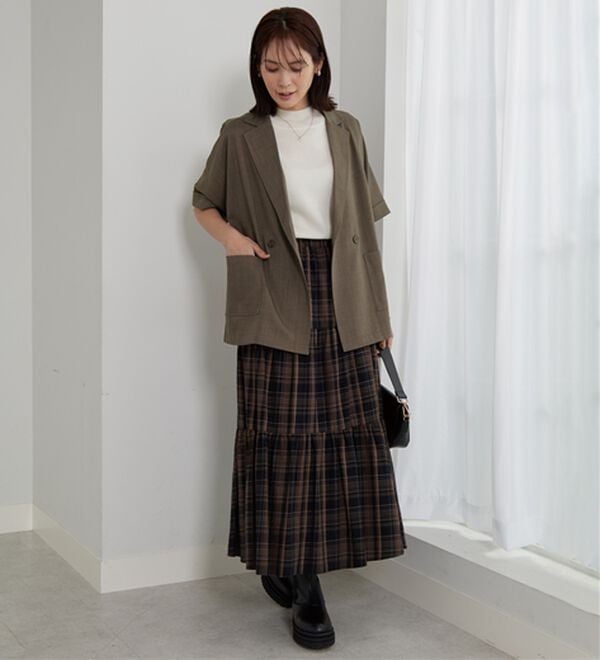 BELLUNA（ベルーナ）の「麻調素材ダブルテーラードジャケット（テーラードジャケット）」｜詳細画像