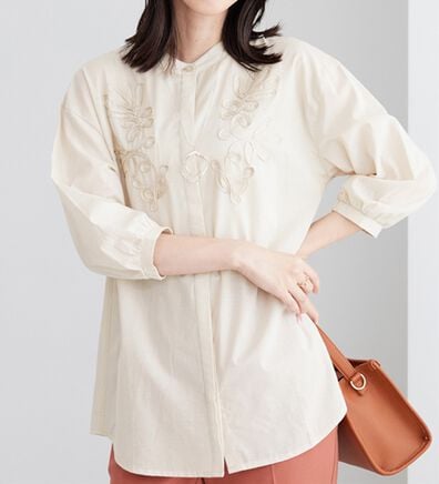 BELLUNA（ベルーナ）の「コード刺しゅうデザインシャツチュニック（チュニック）」