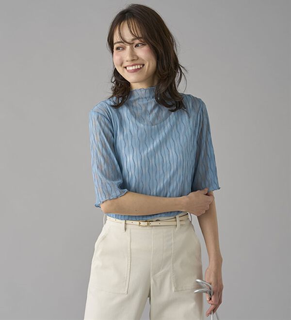 BELLUNA（ベルーナ）の「【５分袖】波柄立体ジャカードシアーインナー（カットソー）」｜詳細画像