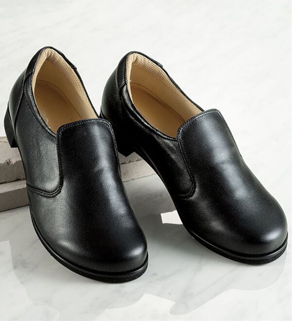 ルフラン（ルフラン）の「時見さんの５Ｅシンプルスリッポン（スリッポン）」｜ブラック