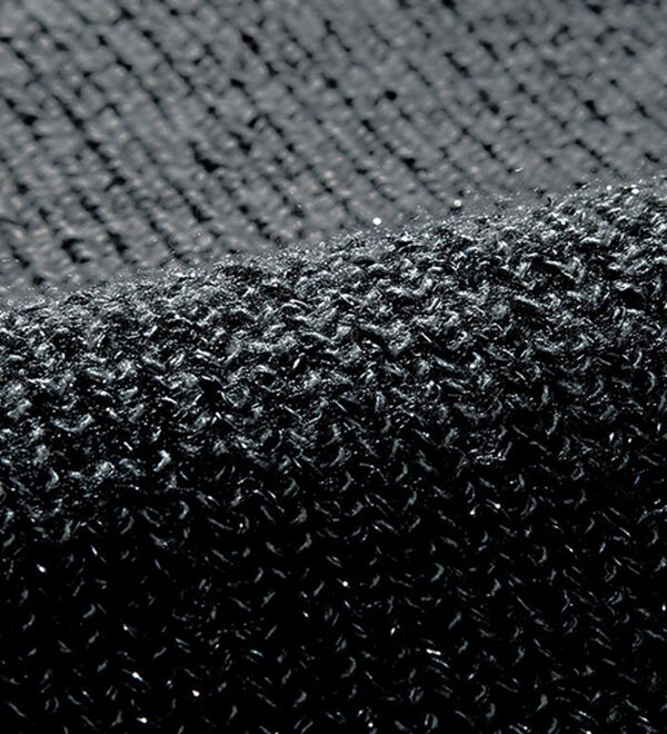 BELLUNA（ベルーナ）の「フェザー切替ラメ使いニットプルオーバー（ニット・セーター）」｜詳細画像