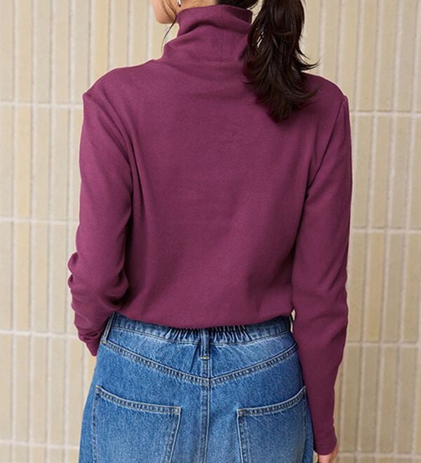 BELLUNA（ベルーナ）の「【選べる衿】肌に優しい綿１００％暖か発熱素材プルオーバー＜ベルホット　コットン＞（カットソー）」｜詳細画像