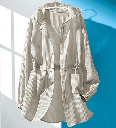 BELLUNA（ベルーナ）の「フード付き楊柳シアーパーカー（パーカー）」