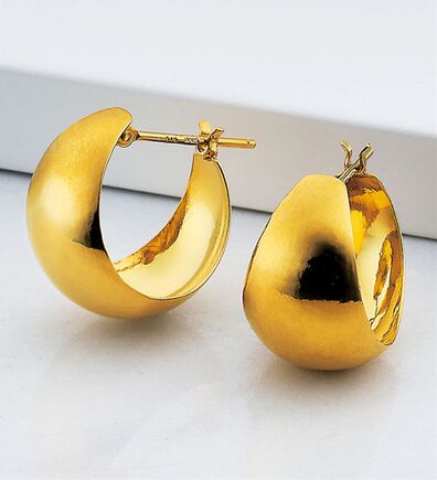 BELLUNA（ベルーナ）の「１８金ポスト仕様ボリュームフープピアス（イヤリング・ピアス）」