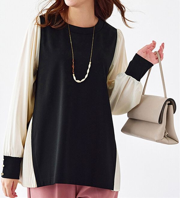 BELLUNA（ベルーナ）の「サイドプリーツ袖ボタン使いプルオーバー（カットソー）」｜詳細画像