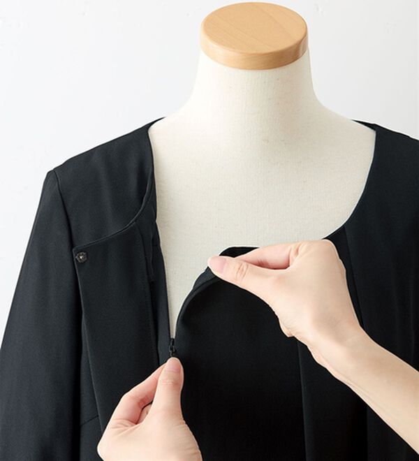 BELLUNA（ベルーナ）の「北陸幾何柄ジャカードワンピースアンサンブル（ブラックフォーマル（喪服・礼服））」｜詳細画像