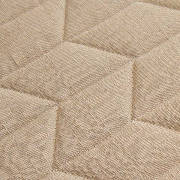 iellio（イエリオ）の「ふわふわ感触！はっ水ふっくらキルトラグ＜裏面滑り止め加工付・洗濯機で洗える・麻風・オールシーズン・おしゃれ＞（ラグ）」｜詳細画像