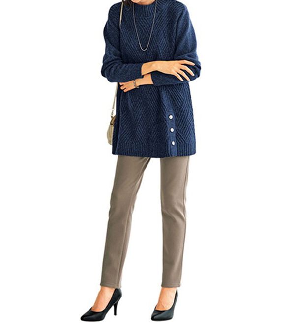 BELLUNA（ベルーナ）の「裏ベロアストレッチ素材レギンスパンツ（フルレングスパンツ）」｜詳細画像