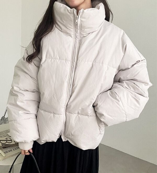 GeeRA（ジーラ）の「スタンドカラーフェイクダウンジャケット（ダウンコート・ジャケット・ベスト）」｜詳細画像