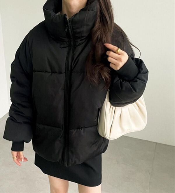 GeeRA（ジーラ）の「スタンドカラーフェイクダウンジャケット（ダウンコート・ジャケット・ベスト）」｜詳細画像