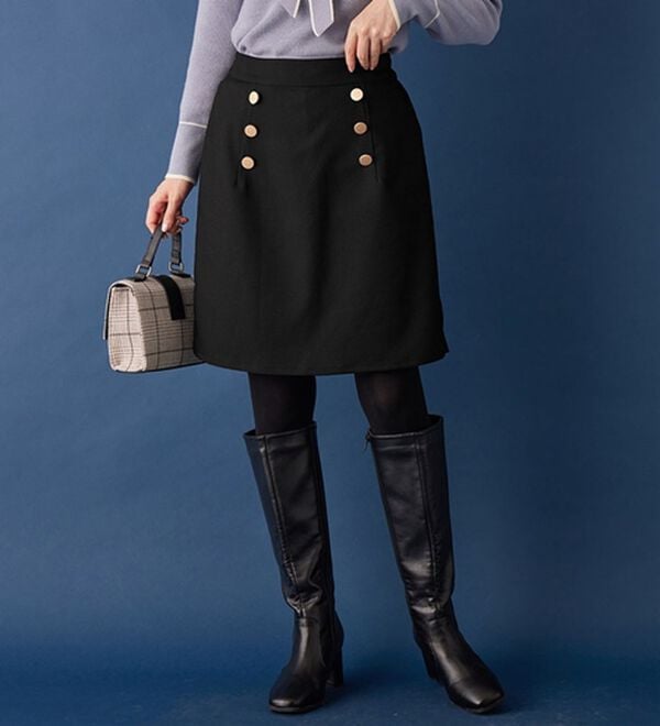 alotta（アロッタ）の「ダブル金ボタンスカート風パンツ（その他パンツ）」｜ブラック