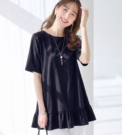 alotta（アロッタ）の「【接触冷感】すっきり細見え！裾フリルＡラインチュニックＴシャツ（チュニック）」