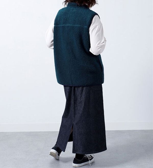 BELLUNA（ベルーナ）の「＜ｓｏｒａｆｕｋｕ＞配色使いボアベスト（ベスト）」｜詳細画像