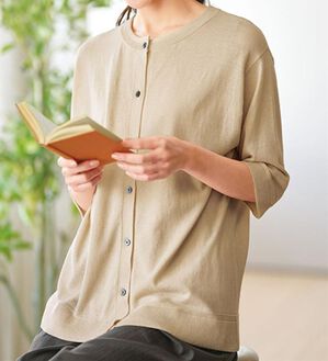 BELLUNA（ベルーナ）の「ヒンヤリ冷感！洗える５分袖カーディガン（ニットカーディガン）」｜アイボリー