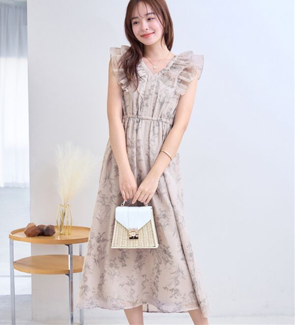 alotta（アロッタ）の「ニュアンス花柄ラッフルデザインワンピース（その他ワンピース）」｜詳細画像