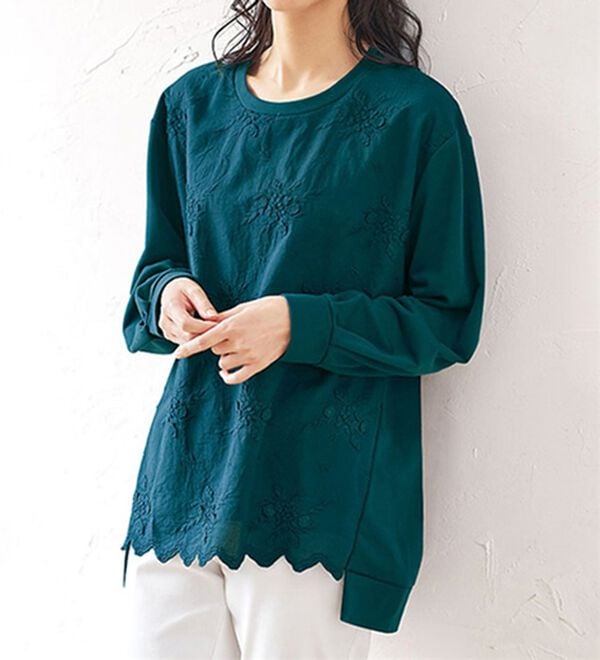 BELLUNA（ベルーナ）の「モチーフレース使い袖タックデザインプルオーバー（カットソー）」｜詳細画像