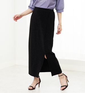 BELLUNA（ベルーナ）の「ラメ使いペンシルスカート（ロングスカート）」｜黒