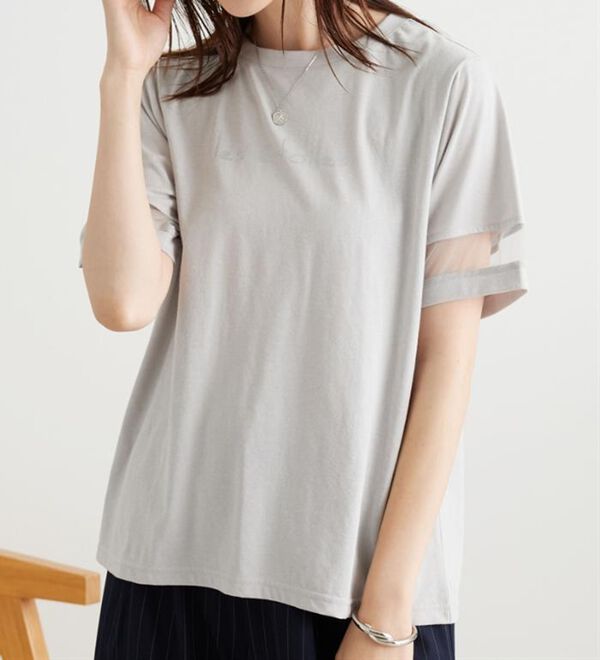 BELLUNA（ベルーナ）の「【接触冷感】ヒンヤリ冷感！箔プリントロゴプルオーバー（カットソー）」｜詳細画像