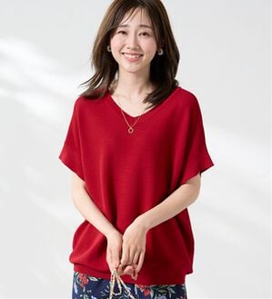 BELLUNA（ベルーナ）の「シャリ感！VネックドルマンニットT（ニット・セーター）」｜レッド