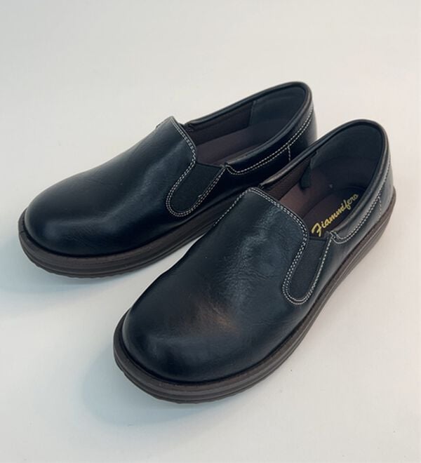 BELLUNA（ベルーナ）の「コロンと可愛い幅広サイドゴアスリッポン（スリッポン）」｜詳細画像