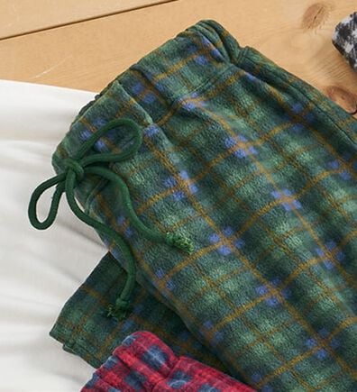 LAVIENNE（ラヴィエンヌ）の「肌側綿１００％あったかフリースボトム（その他パンツ）」