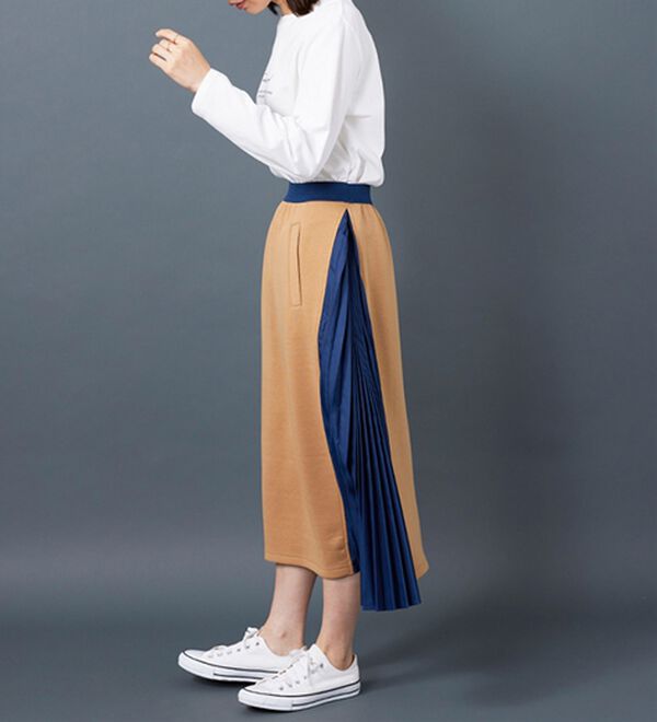 BELLUNA（ベルーナ）の「【Ｌａｇｒｉｌｕａ】配色プリーツデザインフレアースカート（ロングスカート）」｜詳細画像